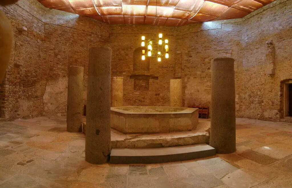 14 Best Things To Do in Aquileia, Italy