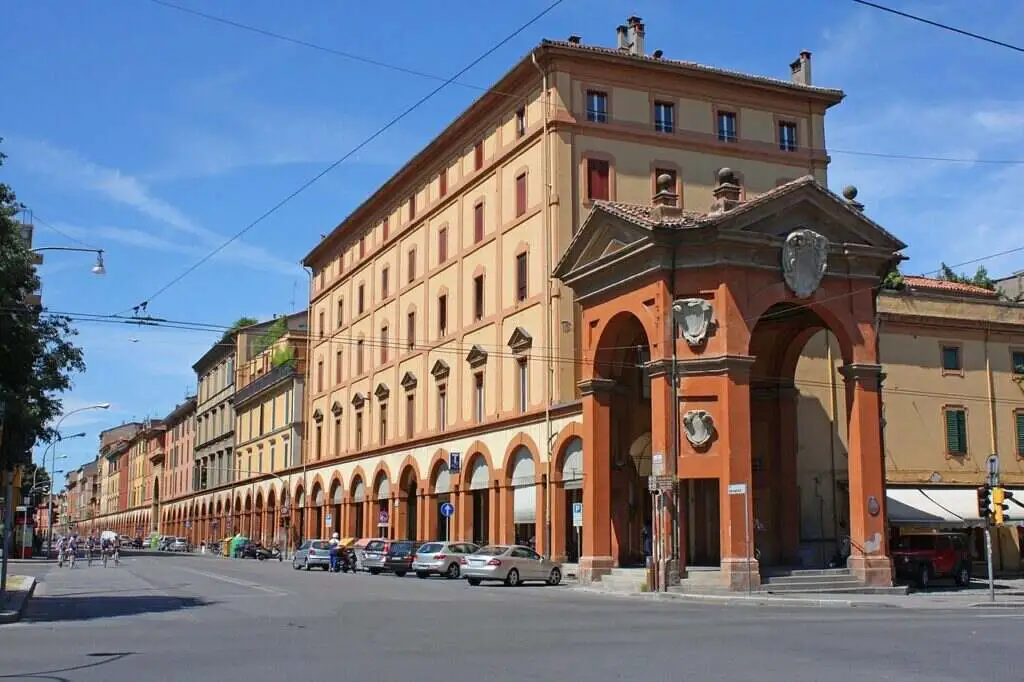10 Best Things To Do in Bologna, Italy