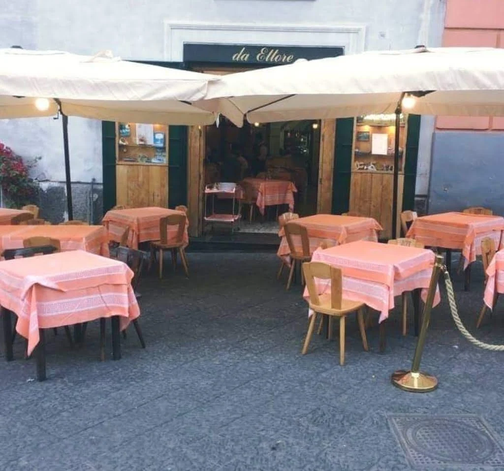 10 Best Restaurants in Naples, Italy
