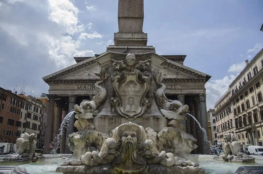 10 Most Famous and Beautiful Fountains in Rome, Italy