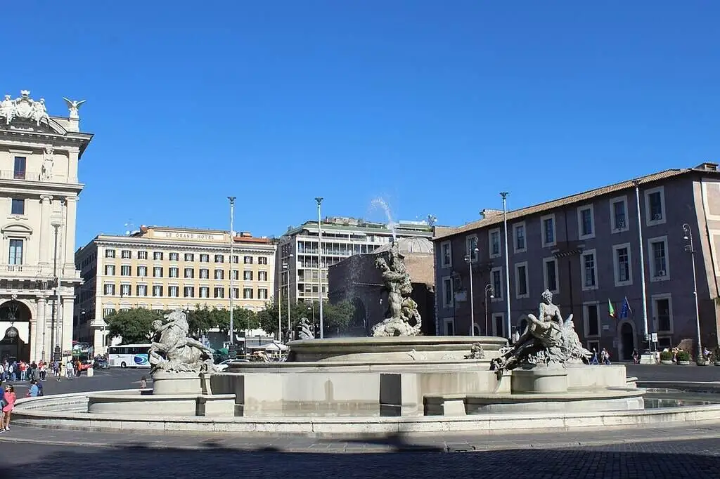 10 Most Famous and Beautiful Fountains in Rome, Italy