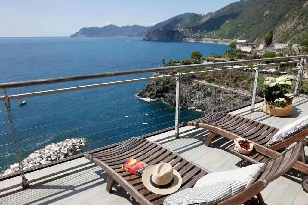 13 Best Hotels in Cinque Terre, Italy