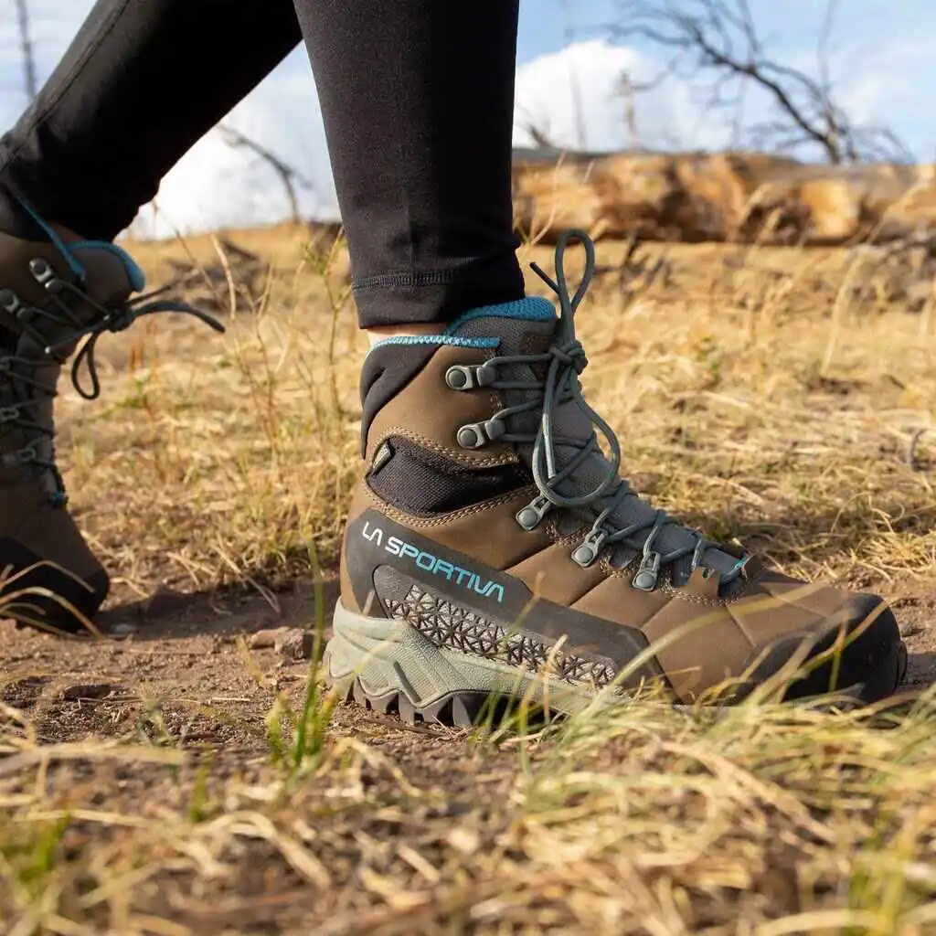 10 Best Italian Hiking Boot Brands  This Way To Italy