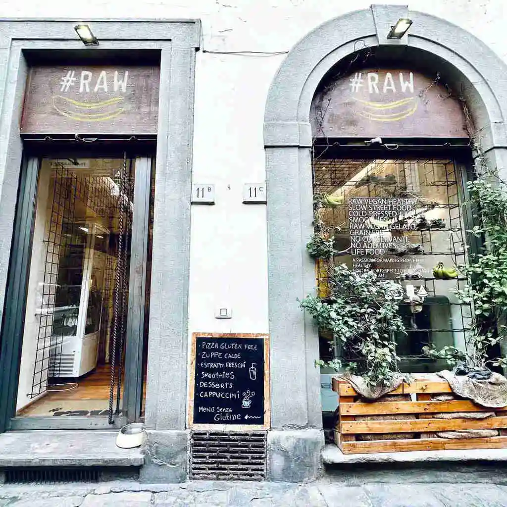 15 Best Vegan and Vegetarian Restaurants in Italy