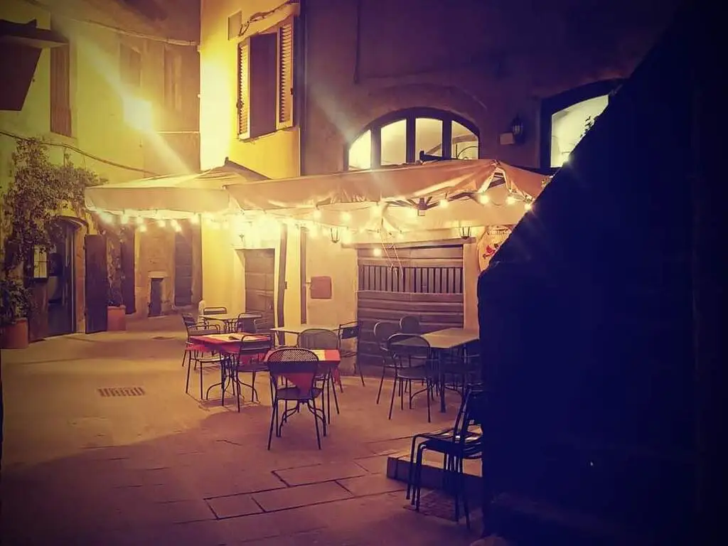 10 Best Restaurants in Pitigliano, Italy